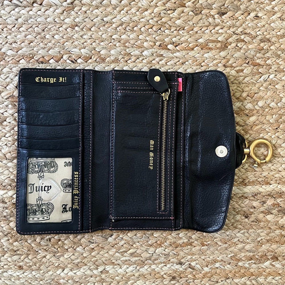Juicy Couture Wallet - Picture 6 of 10